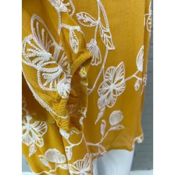 Sapphire Textured Embroidered Floral Long Sleeve Gauze Blouse Size 2X - Picture 5 of 9